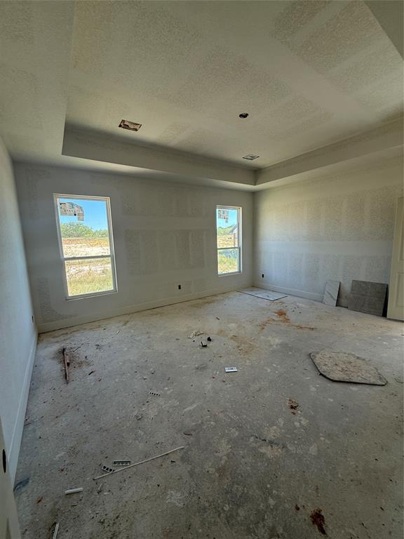 317 Jonny Boy Way Springtown, TX 76082 - Photo 12 of 34 Primary bedroom down