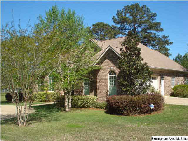 6001 Gwin Circle Bessemer, AL 35023 - Photo 2 of 22