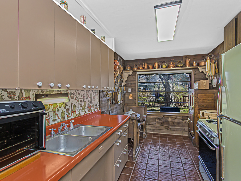 85 Williamsburg Road Evanston, IL 60203 - Photo 8 of 27 Gallery Image 8