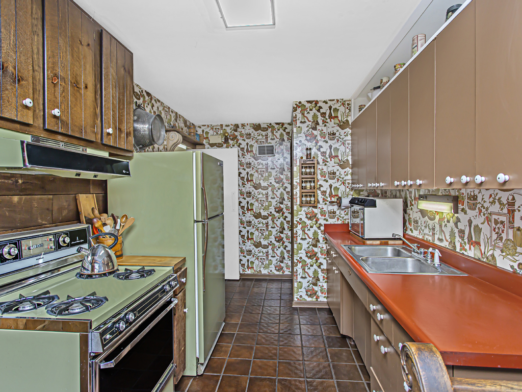 85 Williamsburg Road Evanston, IL 60203 - Photo 9 of 27 Gallery Image 9