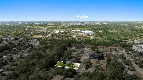 $720,000 | 5109 Stone Gate Drive, Unit 1, Austin, TX 78721