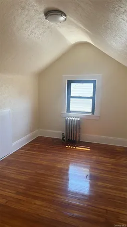 $3,000 | 89-28 207th Street, Unit 3 | Bellaire West Ward