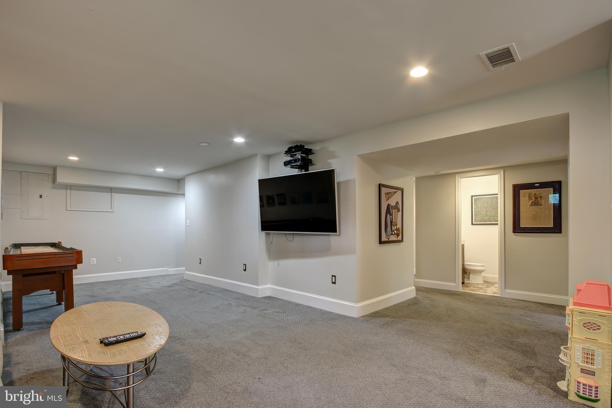 10314 Pierce Drive Silver Spring, MD 20901 - Photo 27 of 33
