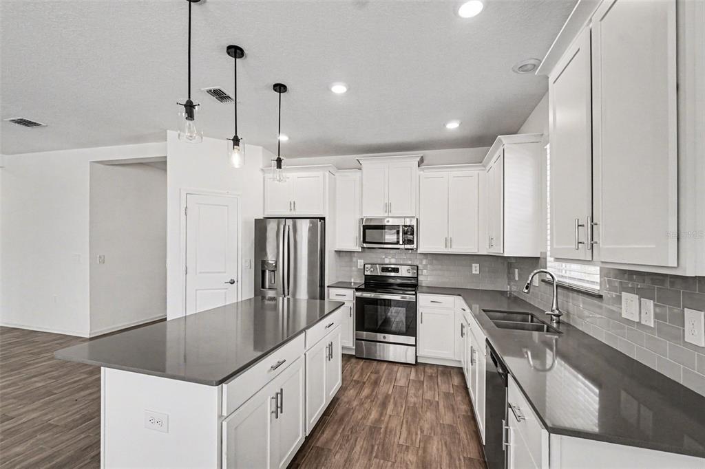 2743 Slash Way St. Cloud, FL 34771 - Photo 9 of 38