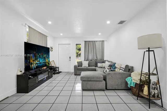 $619,000 | 3280 Northwest 213th Terrace, Miami Gardens, FL 33056