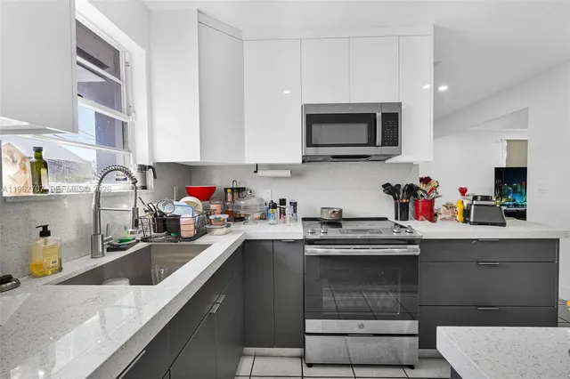 $619,000 | 3280 Northwest 213th Terrace, Miami Gardens, FL 33056