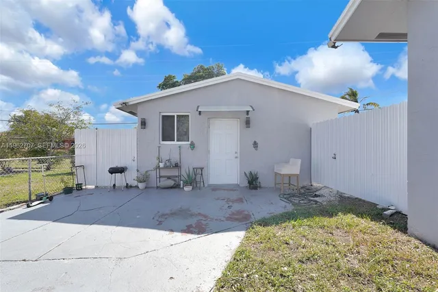 $619,000 | 3280 Northwest 213th Terrace, Miami Gardens, FL 33056