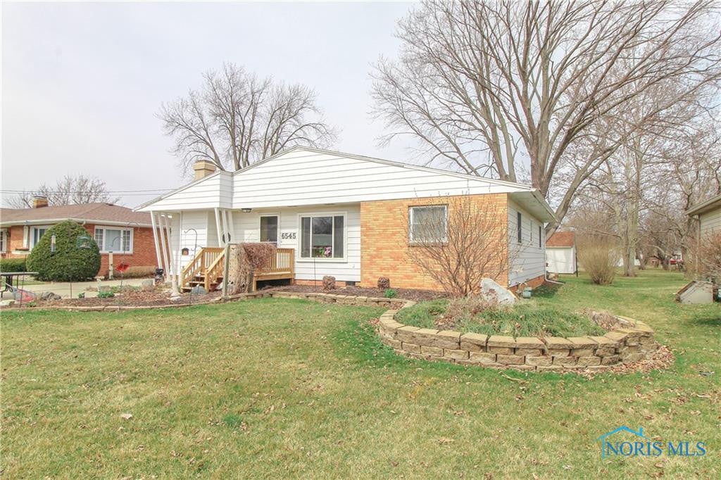 6545 Seaman Road Oregon, OH 43616 - Photo 1 of 36 Gallery Image 1