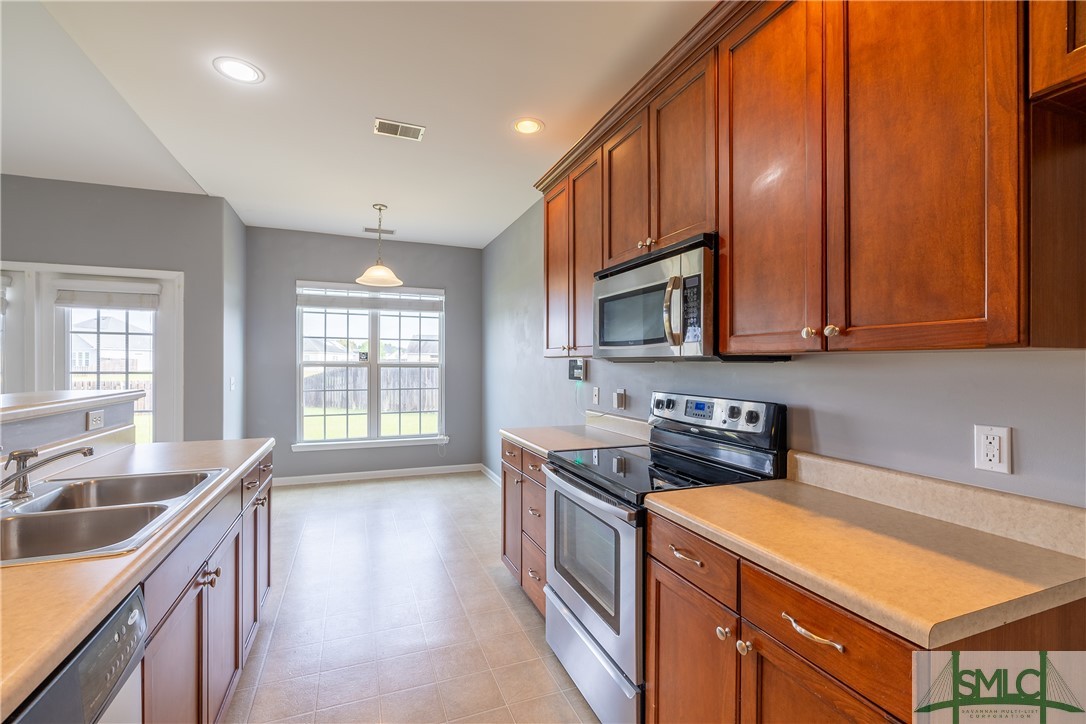 187 Willow Point Circle Savannah, GA 31407 - Photo 11 of 29