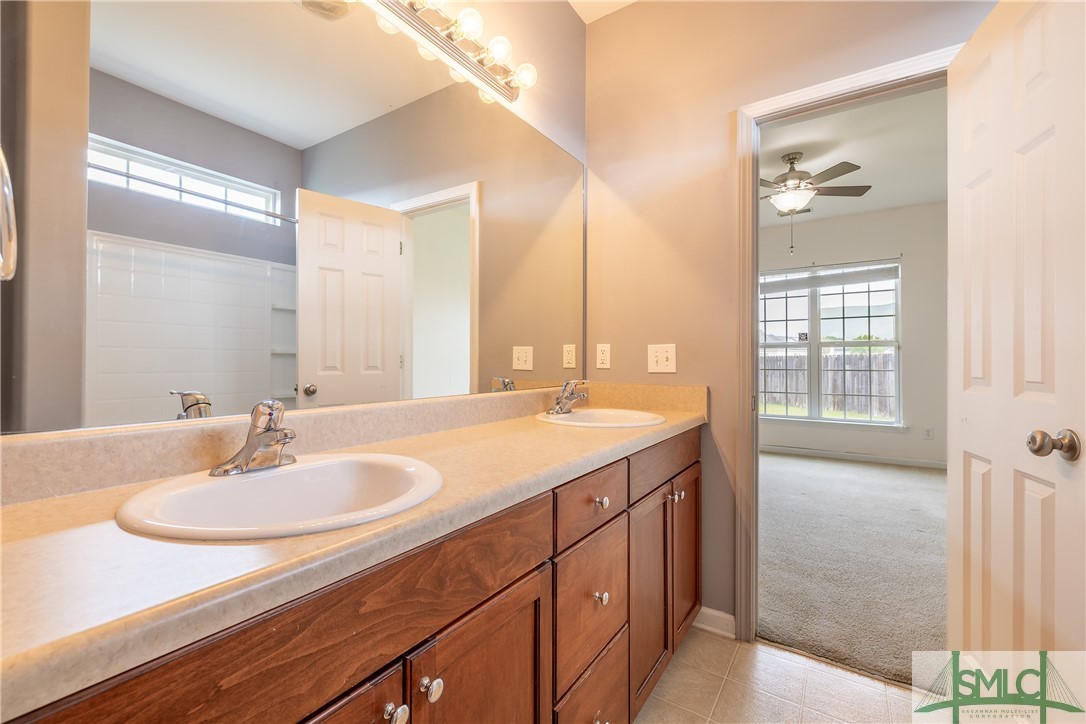 187 Willow Point Circle Savannah, GA 31407 - Photo 17 of 29 Master Bath