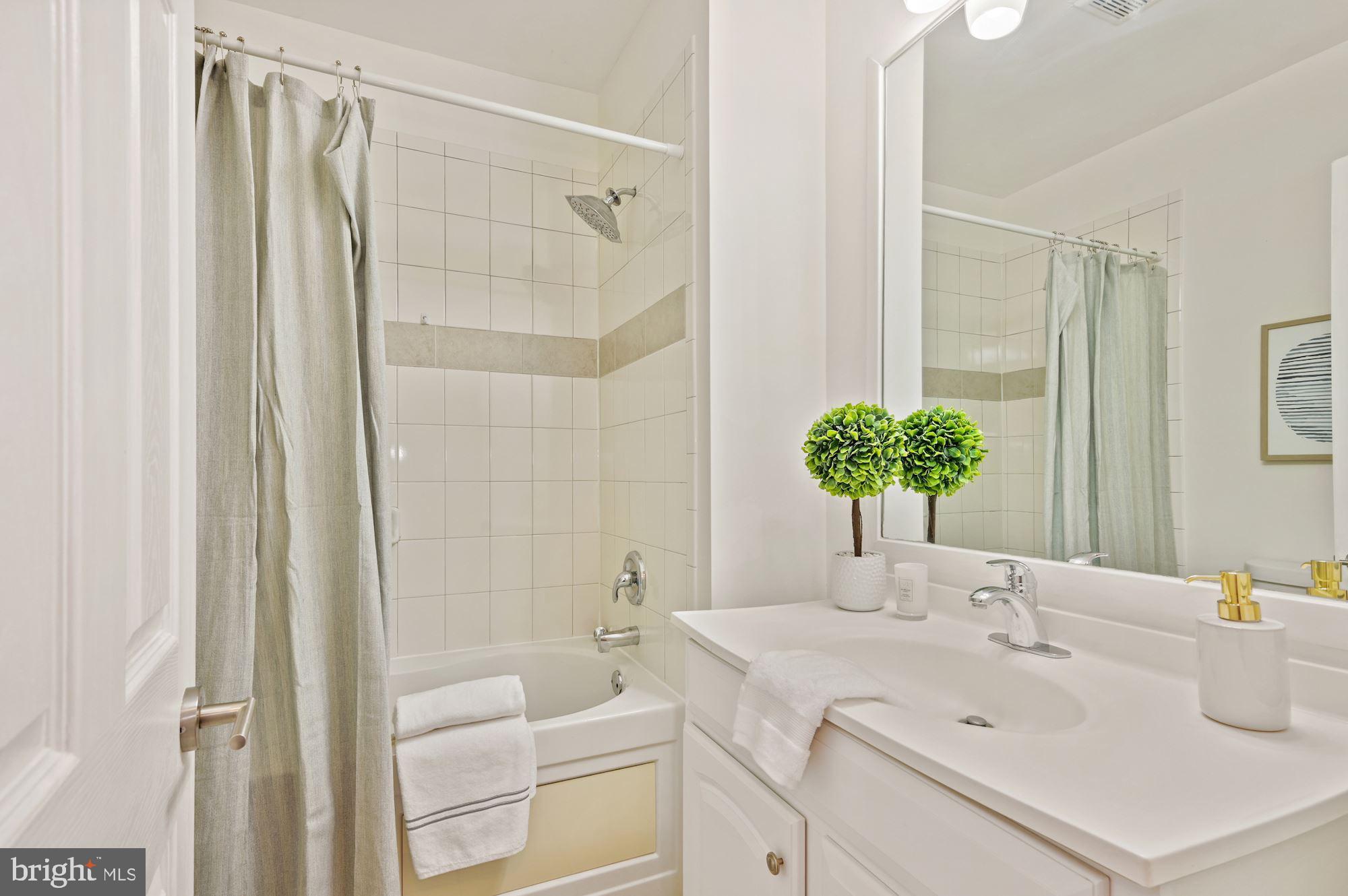 904 13th Street Northeast Washington, DC 20002 - Photo 23 of 58