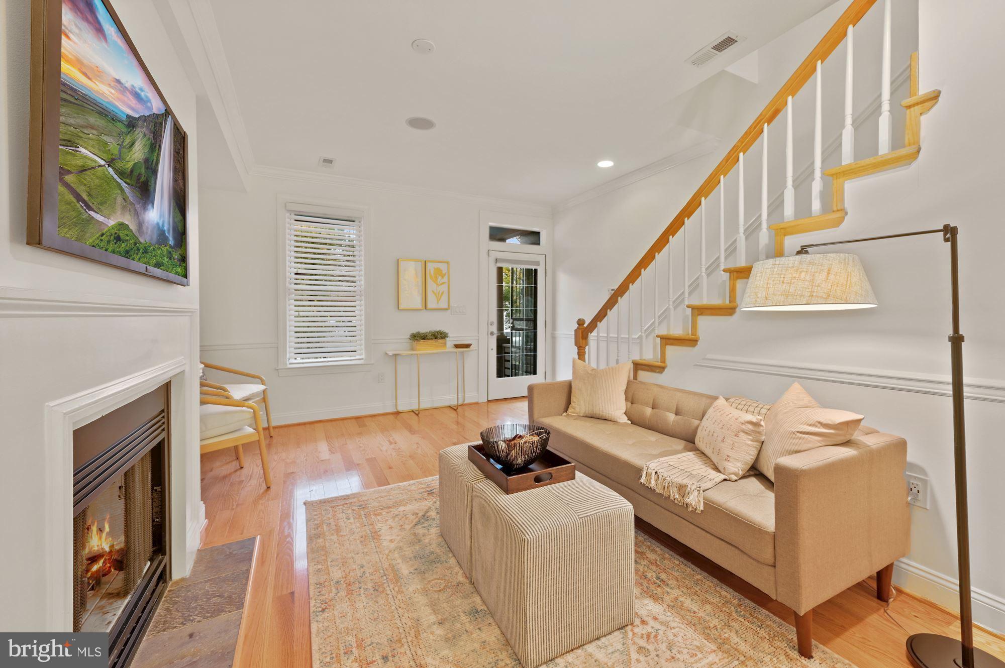 904 13th Street Northeast Washington, DC 20002 - Photo 5 of 58