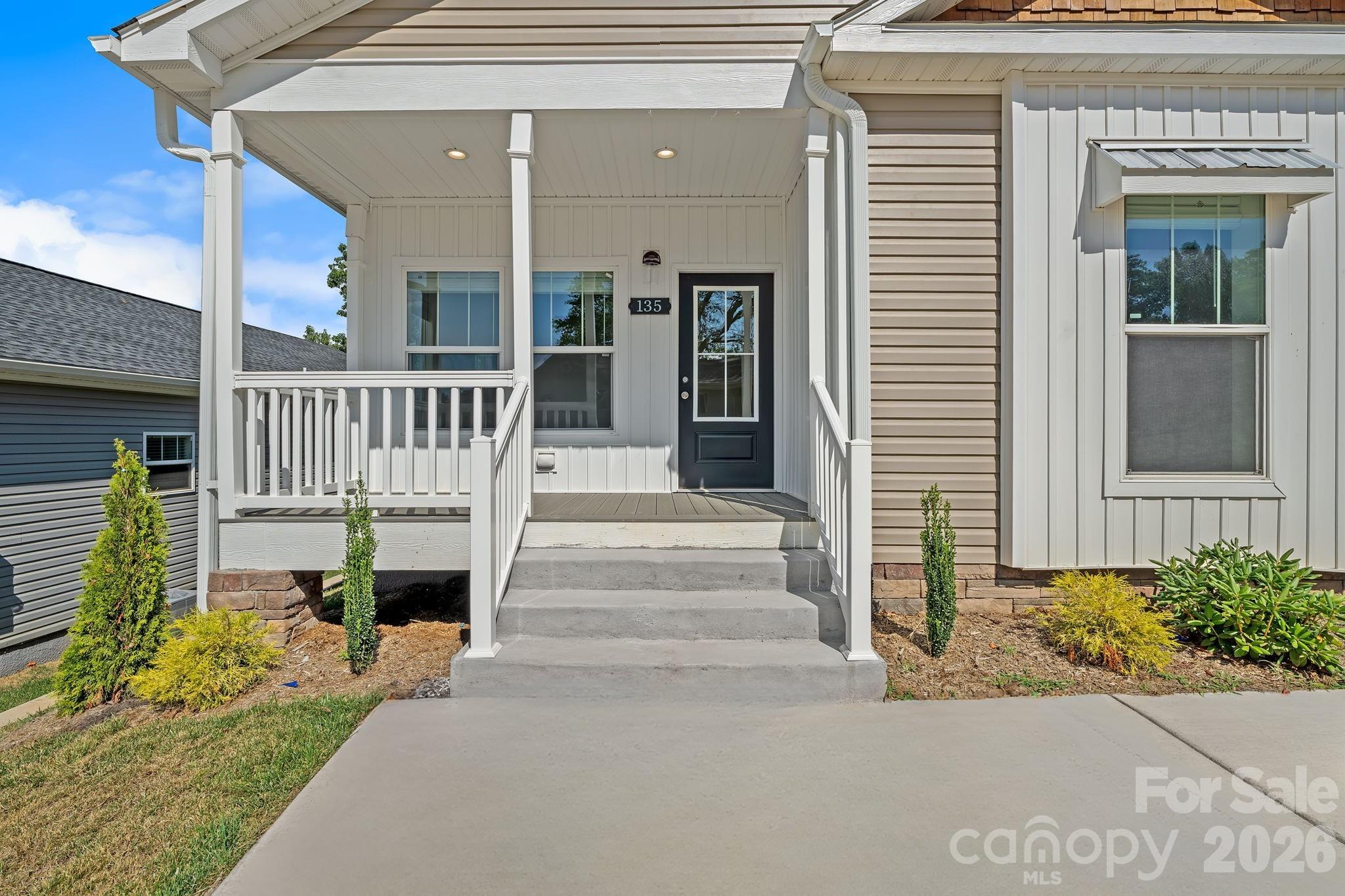 135 Bellamy Road Asheville, NC 28806 - Photo 2 of 24
