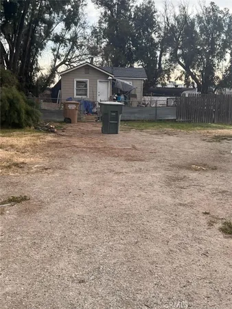 $419,900 | 2117 Kentucky Street, Bakersfield, CA 93305