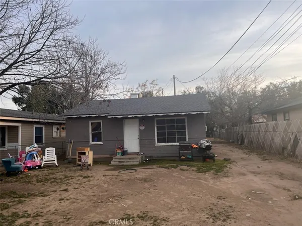 $419,900 | 2117 Kentucky Street, Bakersfield, CA 93305