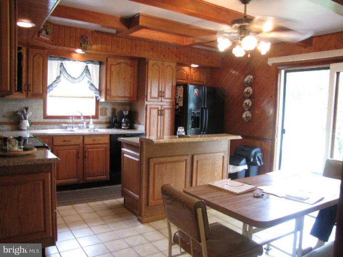 743 Bayard Road Lothian, MD 20711 - Photo 4 of 16 Kitchen