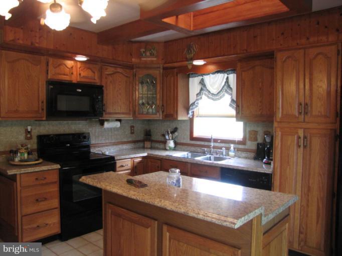 743 Bayard Road Lothian, MD 20711 - Photo 10 of 16 Kitchen
