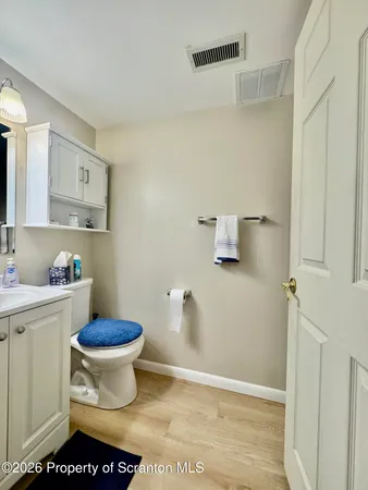 $199,000 | 96 Abington Gardens Drive, Clarks Summit, PA 18411