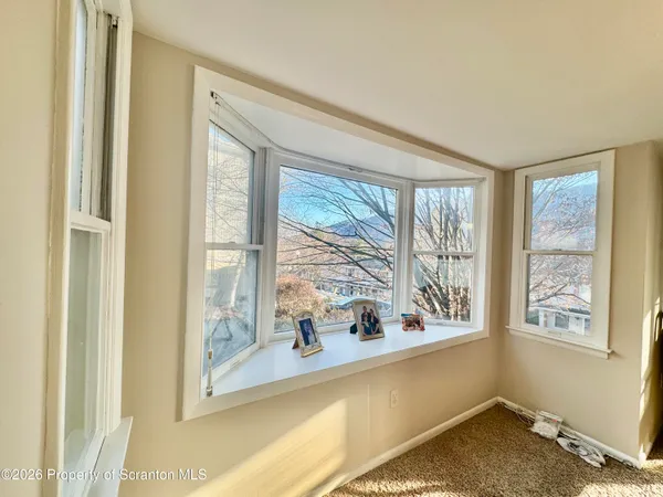 $199,000 | 96 Abington Gardens Drive, Clarks Summit, PA 18411
