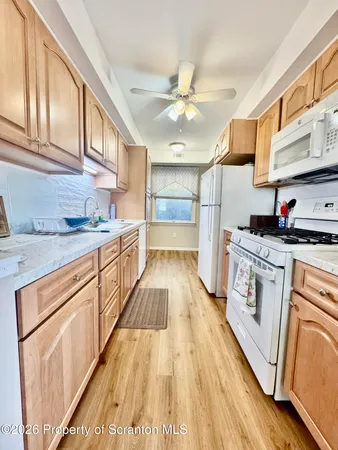 $199,000 | 96 Abington Gardens Drive, Clarks Summit, PA 18411