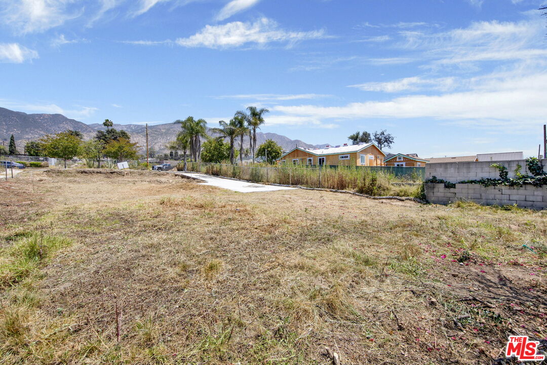 126 West Manor Street Altadena, CA 91001 - Photo 11 of 15