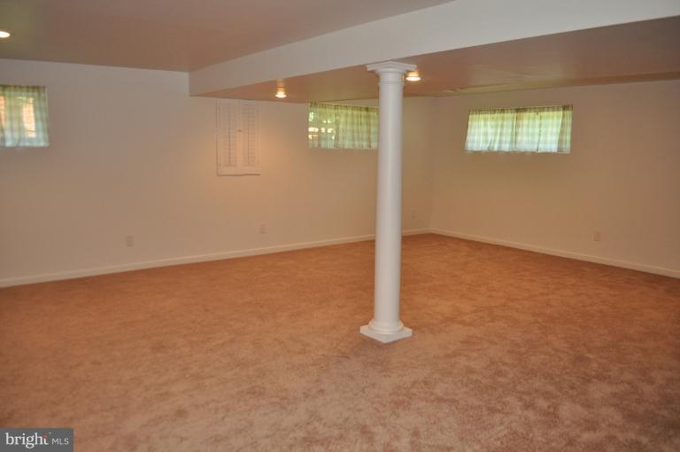7908 Hatteras Lane Springfield, VA 22151 - Photo 24 of 26 Basement