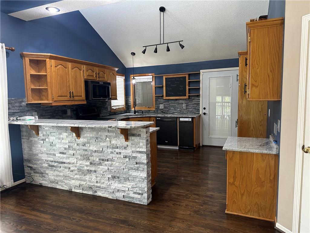 208 Pacific Court Raymore, MO 64083 - Photo 26 of 72