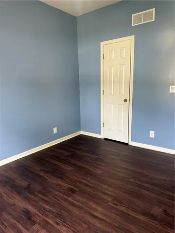 $395,000 | 208 Pacific Court, Raymore, MO 64083