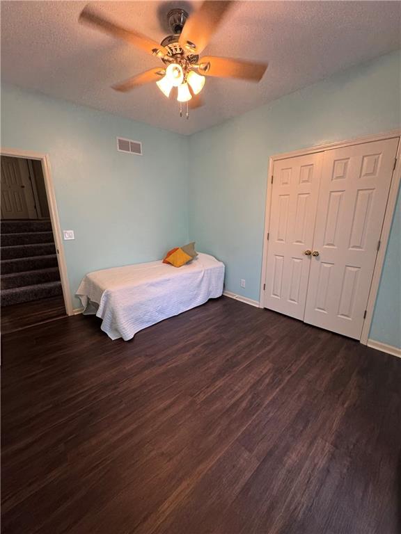 208 Pacific Court Raymore, MO 64083 - Photo 53 of 72