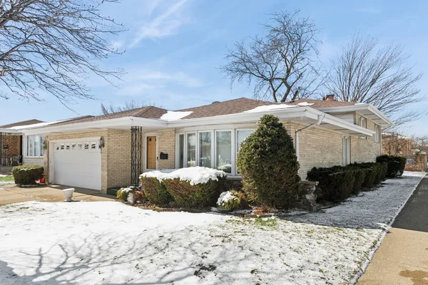 $480,000 | 4738 North Potawatomie Avenue, Chicago, IL 60656