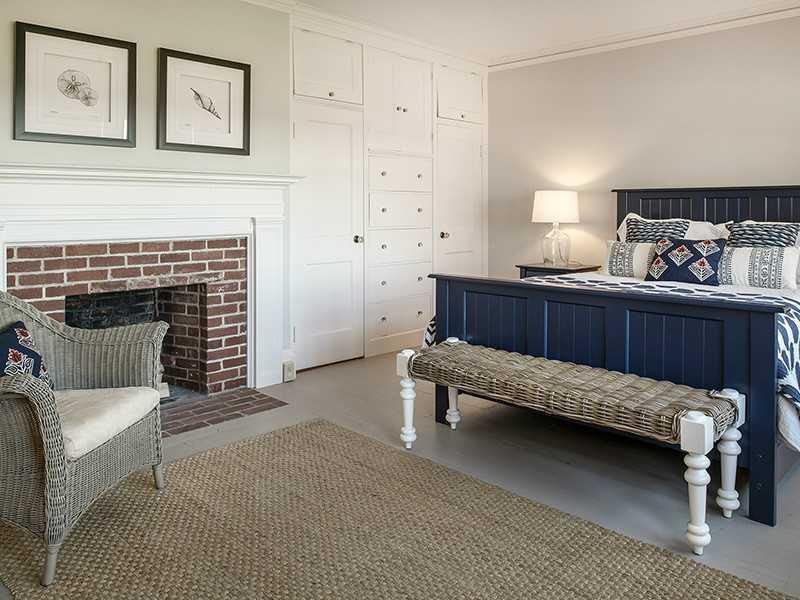 36 Boat Cove Road Cape Elizabeth, ME 04107 - Photo 21 of 35 Master Bedroom.