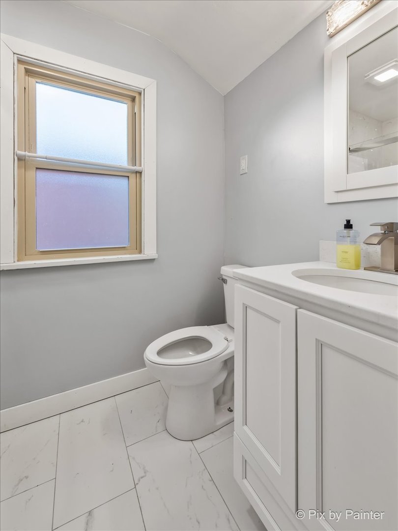 833 Forest Avenue Elgin, IL 60120 - Photo 18 of 20