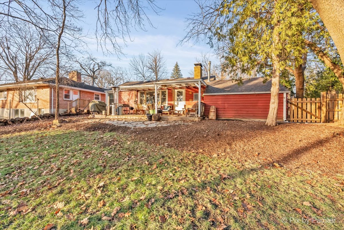 833 Forest Avenue Elgin, IL 60120 - Photo 6 of 20