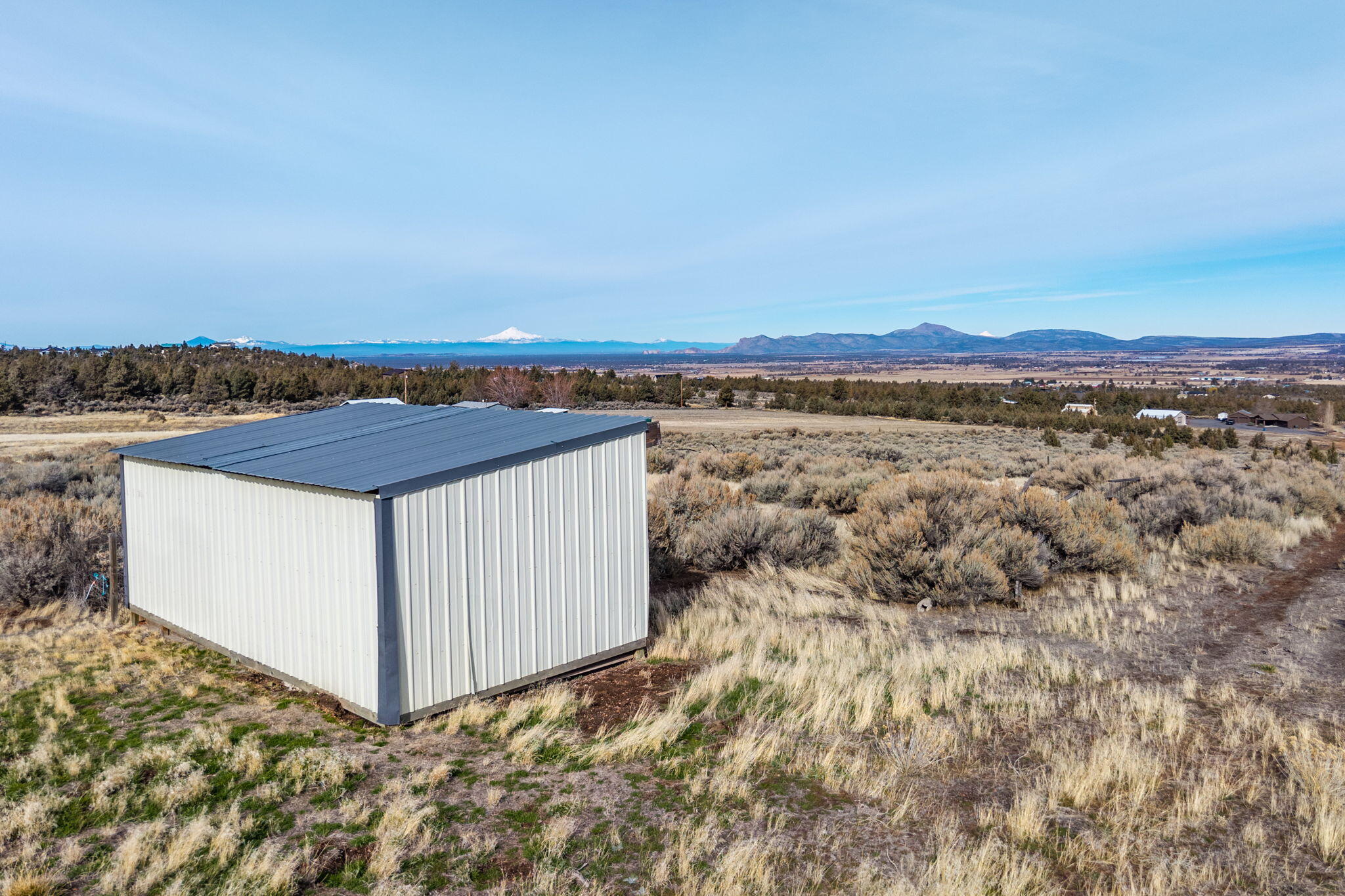 2 Southwest Riggs Road Powell Butte, OR 97753 - Photo 6 of 37 Gallery Image 6