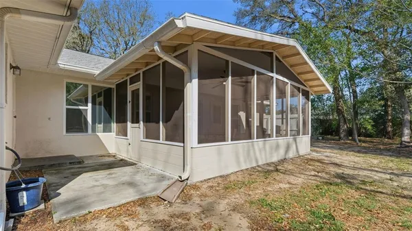 $425,000 | 12435 South Canna Point, Floral City, FL 34436