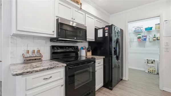 $425,000 | 12435 South Canna Point, Floral City, FL 34436