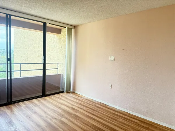 $39,500 | 24055 Paseo Del Lago, Unit 952, Laguna Woods, CA 92637