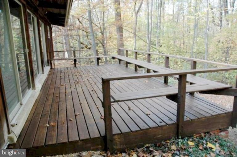 15004 Reserve Road Accokeek, MD 20607 - Photo 6 of 16 Deck