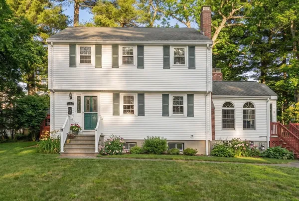 $1,295,000 | 16 Sunnyside Avenue, Wellesley, MA 02482