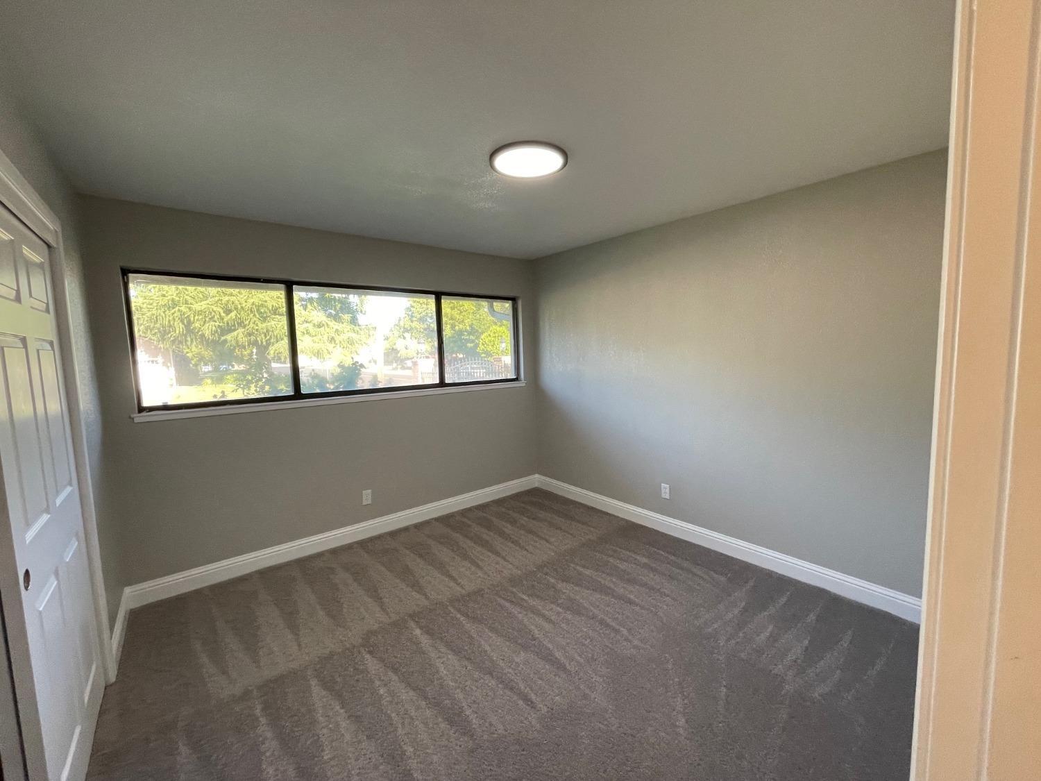 9704 Springfield Way Stockton, CA 95212 - Photo 19 of 29