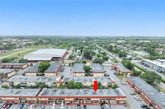 $270,000 | 6668 Southwest 41st Place, Unit 29, Davie, FL 33314