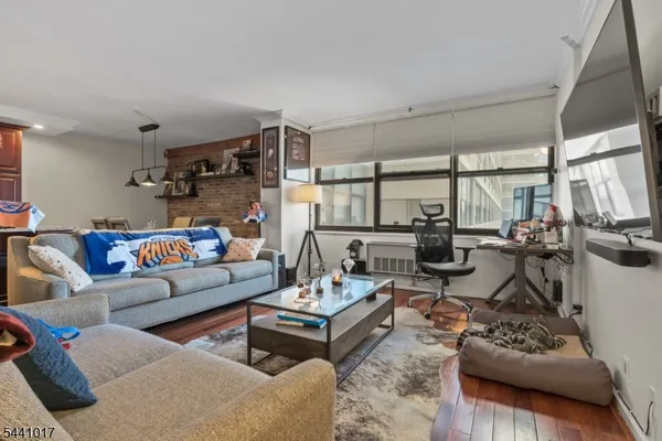 $3,200 | 7002 John F. Kennedy Boulevard, West New York, NJ 07093