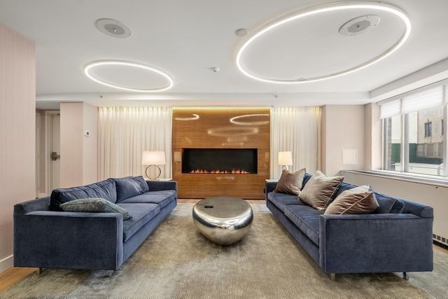 $789,000 | 151 Tremont Street, Unit 16U, Boston, MA 02111