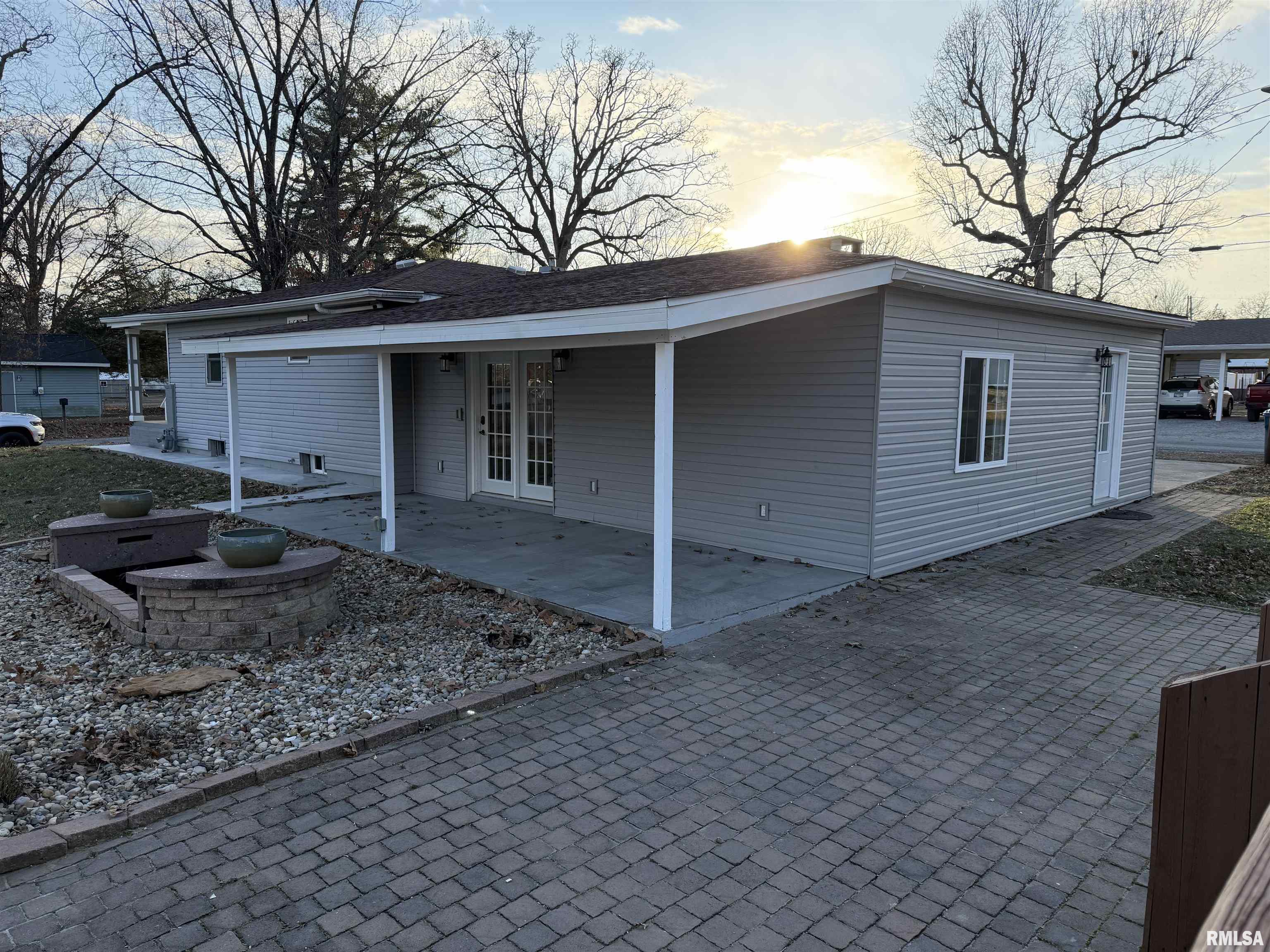 707 Forrest Street Benton, IL 62812 - Photo 11 of 43