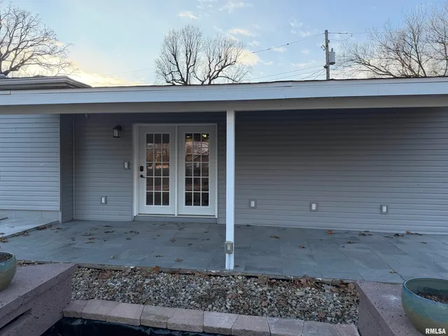 $230,000 | 707 Forrest Street, Benton, IL 62812