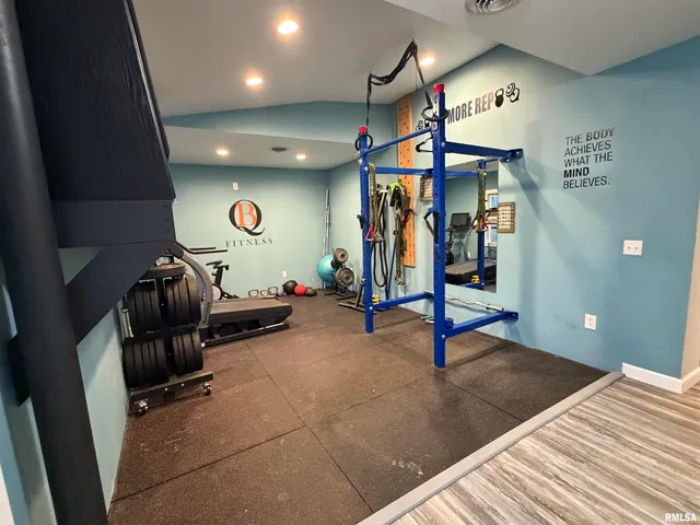 $230,000 | 707 Forrest Street, Benton, IL 62812