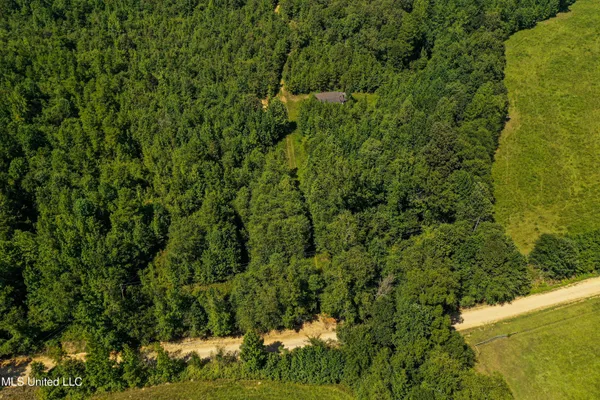 $355,000 | 2295 Chapman Road, Falkner, MS 38629