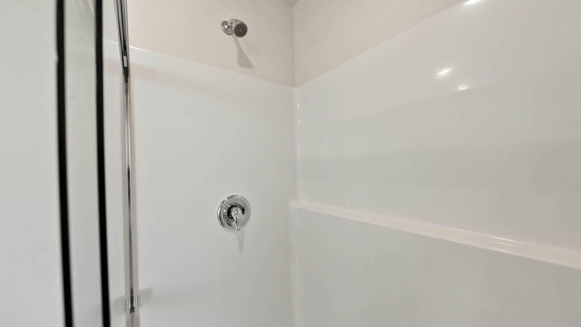 62745 Eagle Road Bend, OR 97701 - Photo 12 of 21 012 primary shower