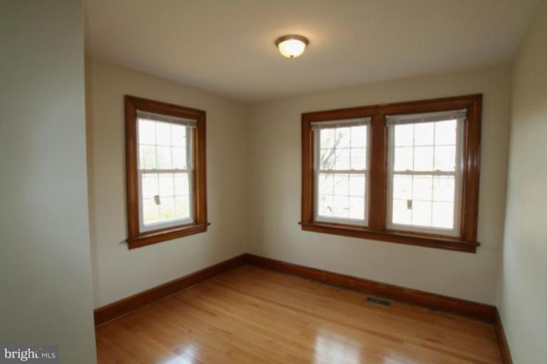 501 Ferry Road Fredericksburg, VA 22405 - Photo 5 of 16 Bedroom #2