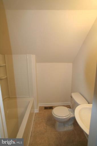 501 Ferry Road Fredericksburg, VA 22405 - Photo 10 of 16 Bath #2